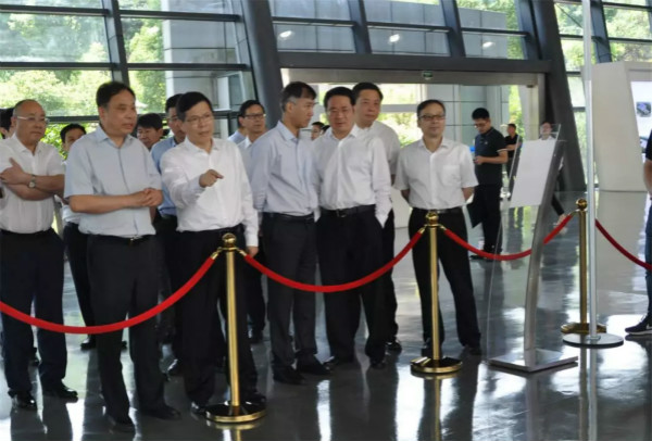 為什么說杭叉是個偉大的企業(yè)？杭州市市長也來走訪調研！